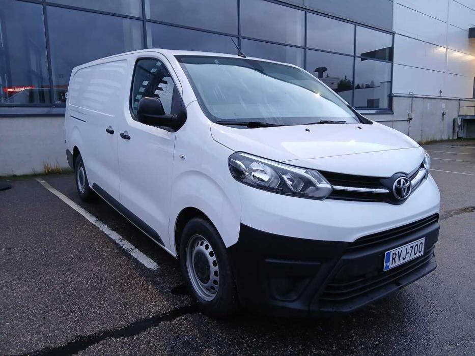 TOYOTA Proace 2023