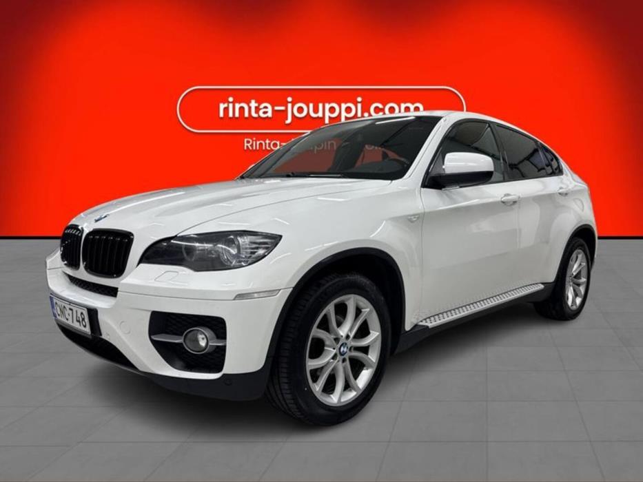 BMW X6 2011
