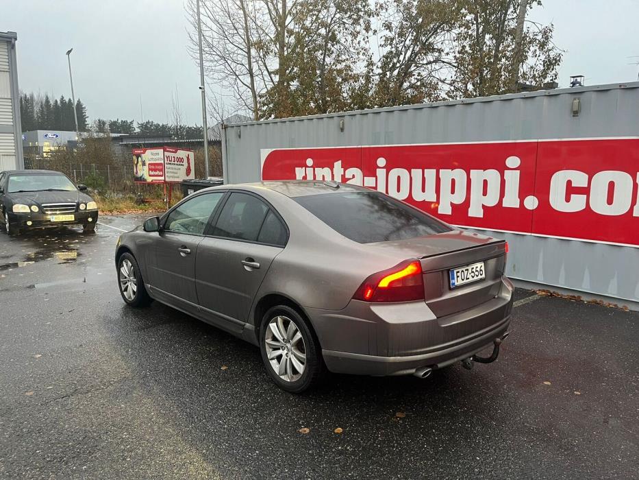VOLVO S80 2012