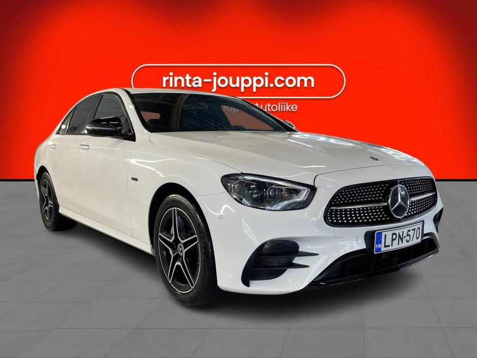 MERCEDES-BENZ E 2021