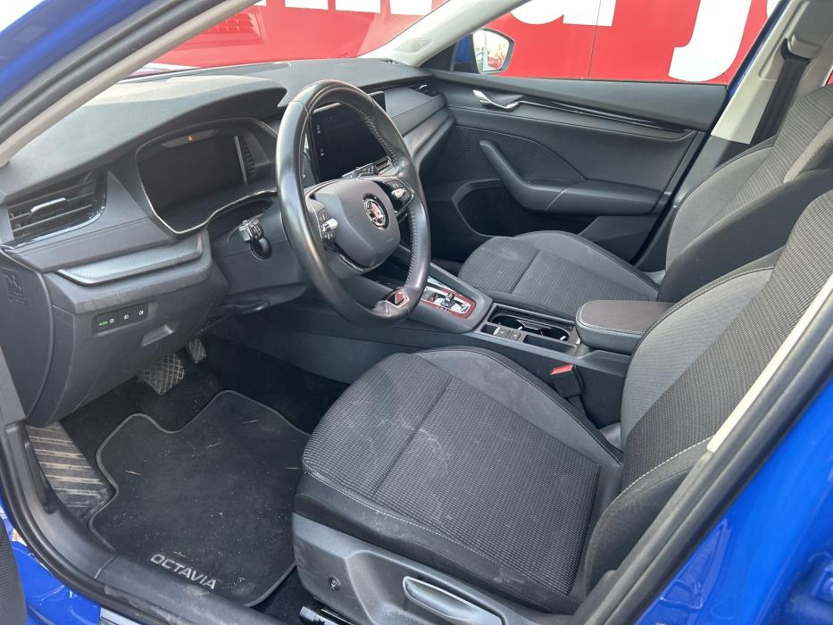 SKODA OCTAVIA 2021