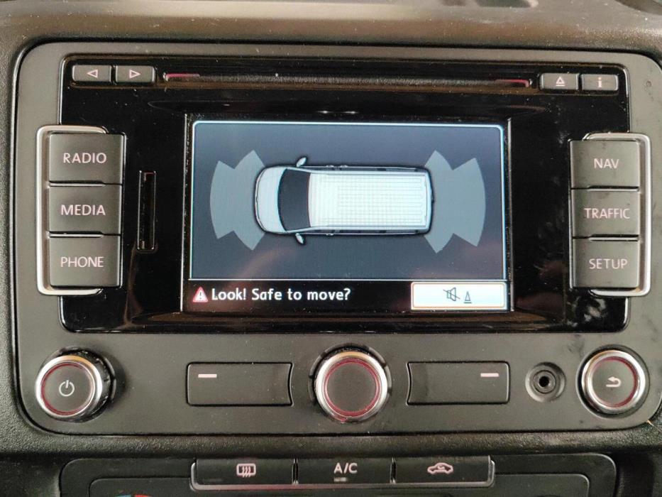 VOLKSWAGEN TRANSPORTER 2015