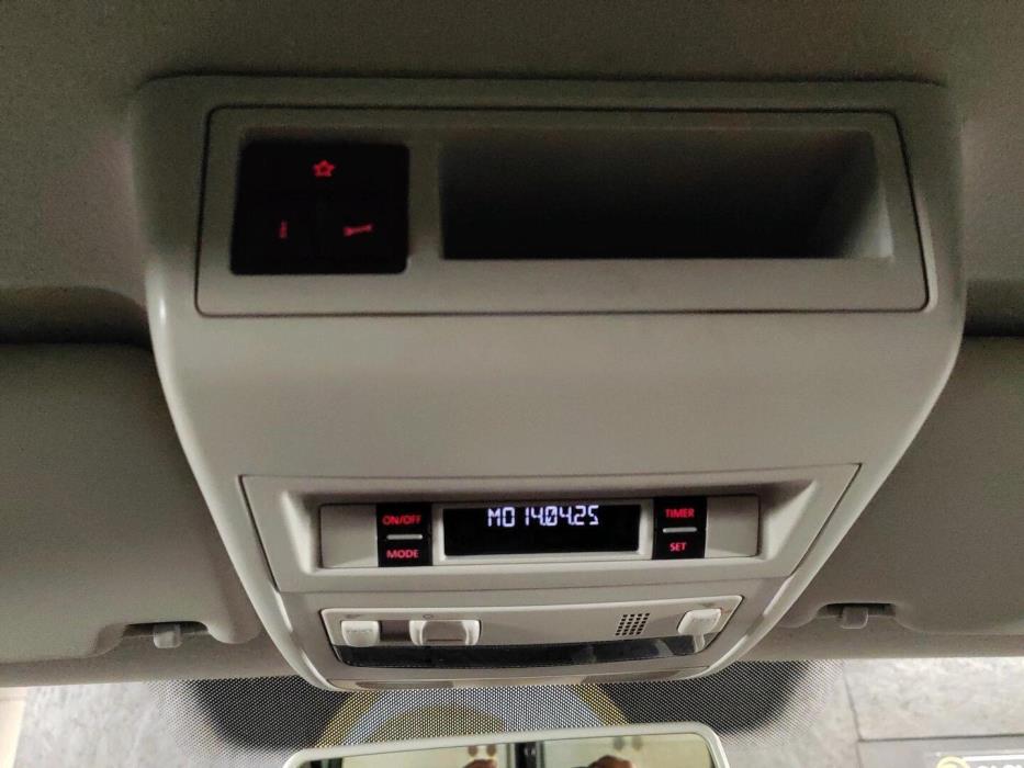 VOLKSWAGEN TRANSPORTER 2015