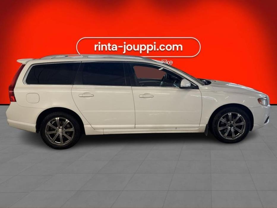 VOLVO V70 2012