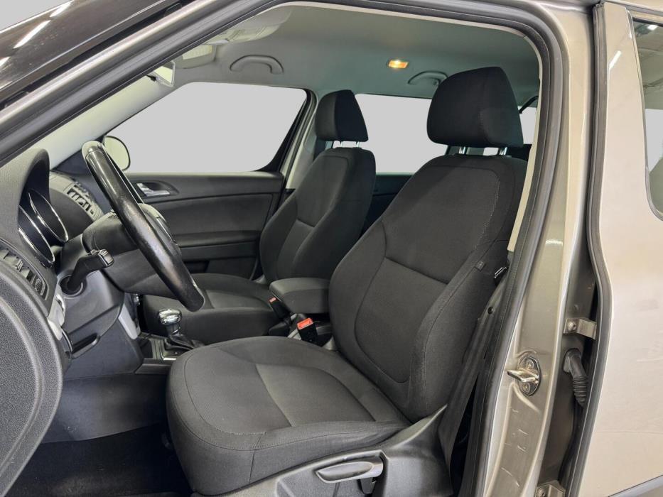 SKODA Yeti 2012
