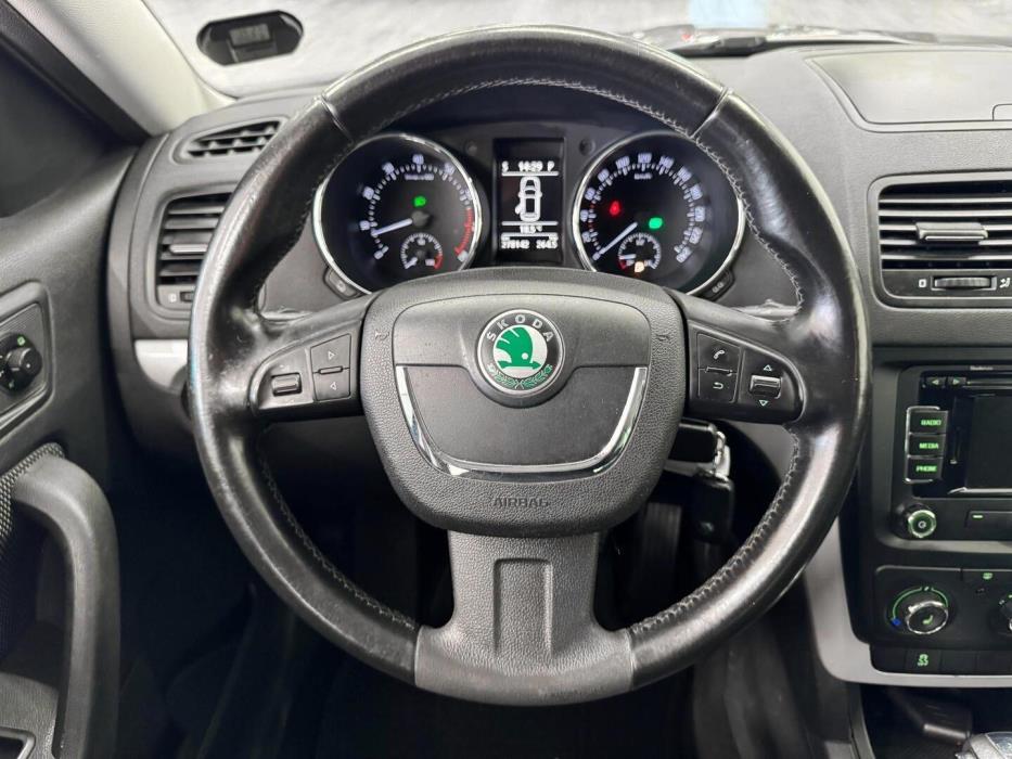 SKODA Yeti 2012