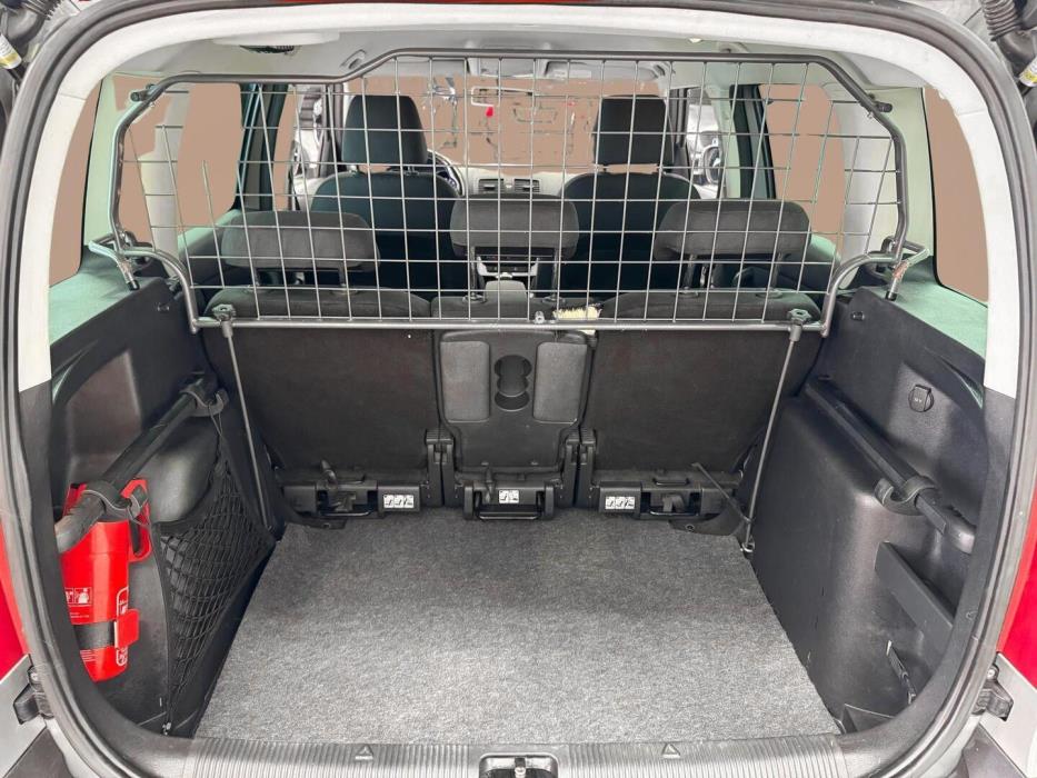 SKODA Yeti 2012
