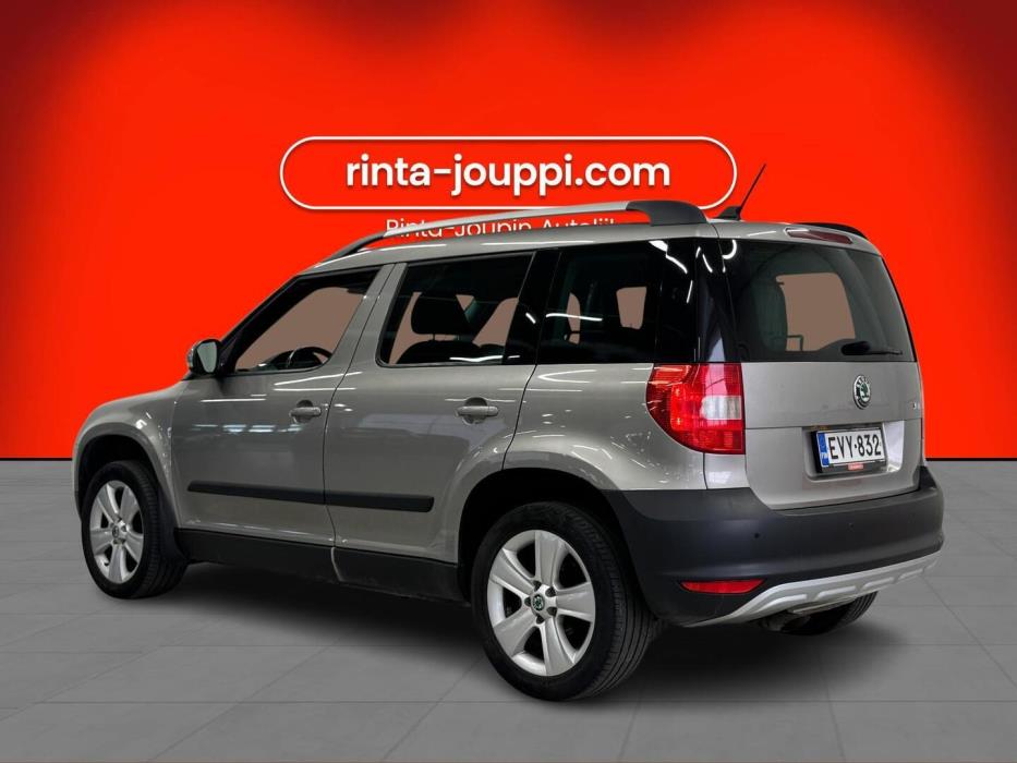 SKODA Yeti 2012