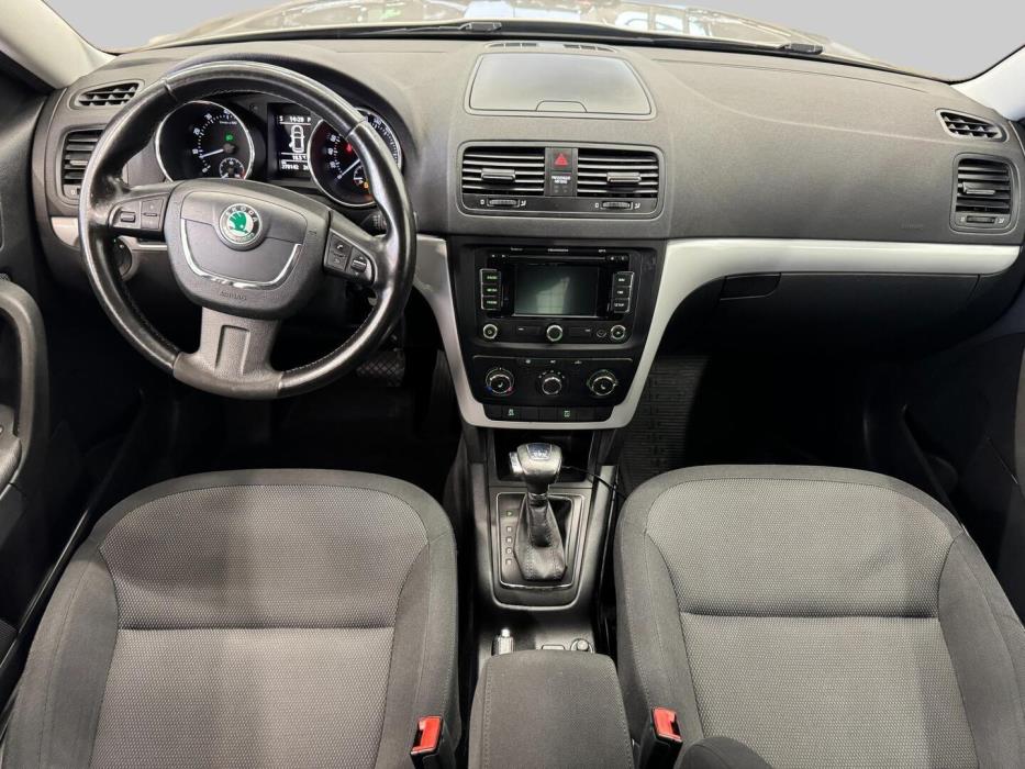 SKODA Yeti 2012