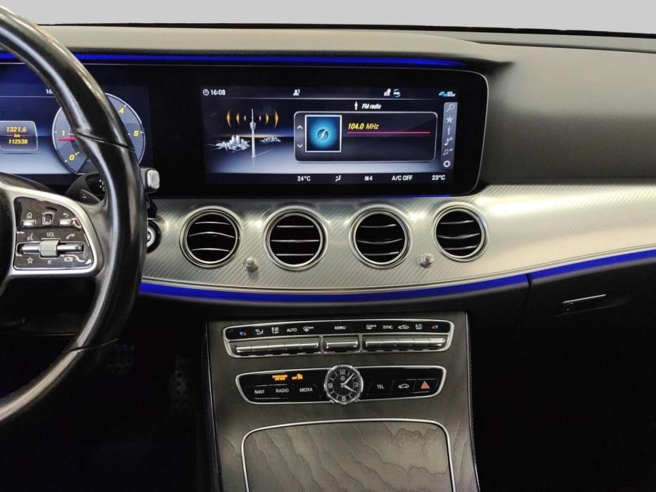 MERCEDES-BENZ E 2020