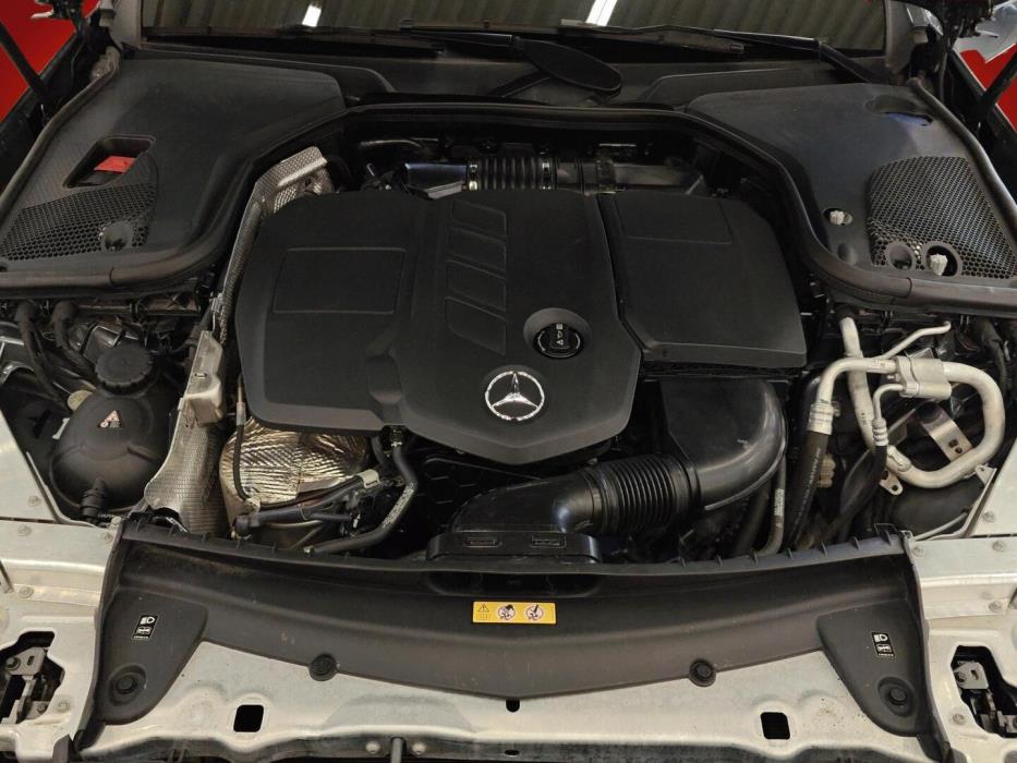 MERCEDES-BENZ E 2020