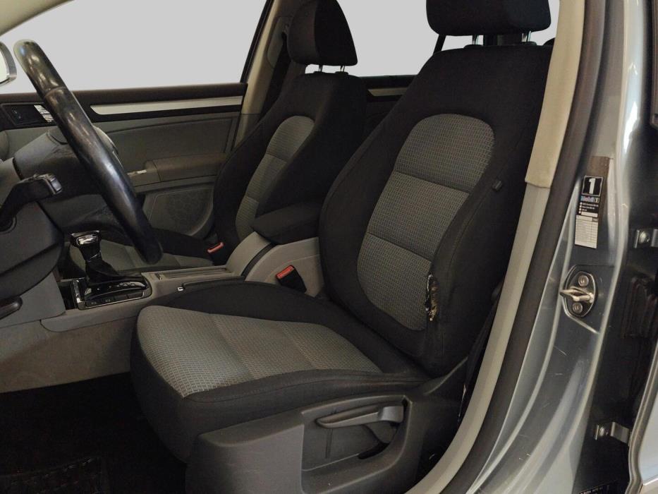 SKODA Superb 2010