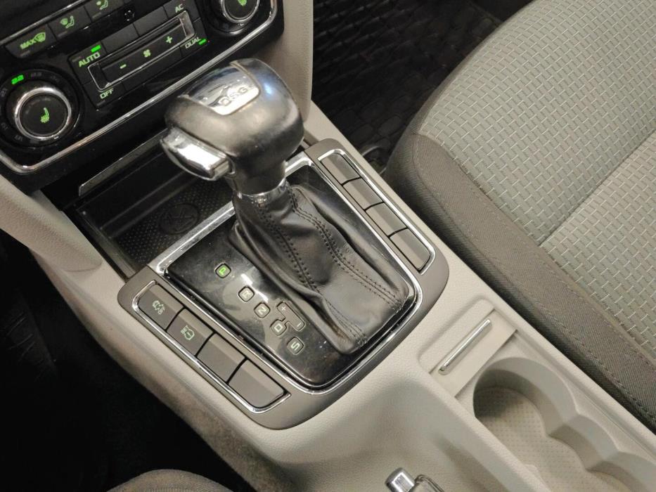 SKODA Superb 2010