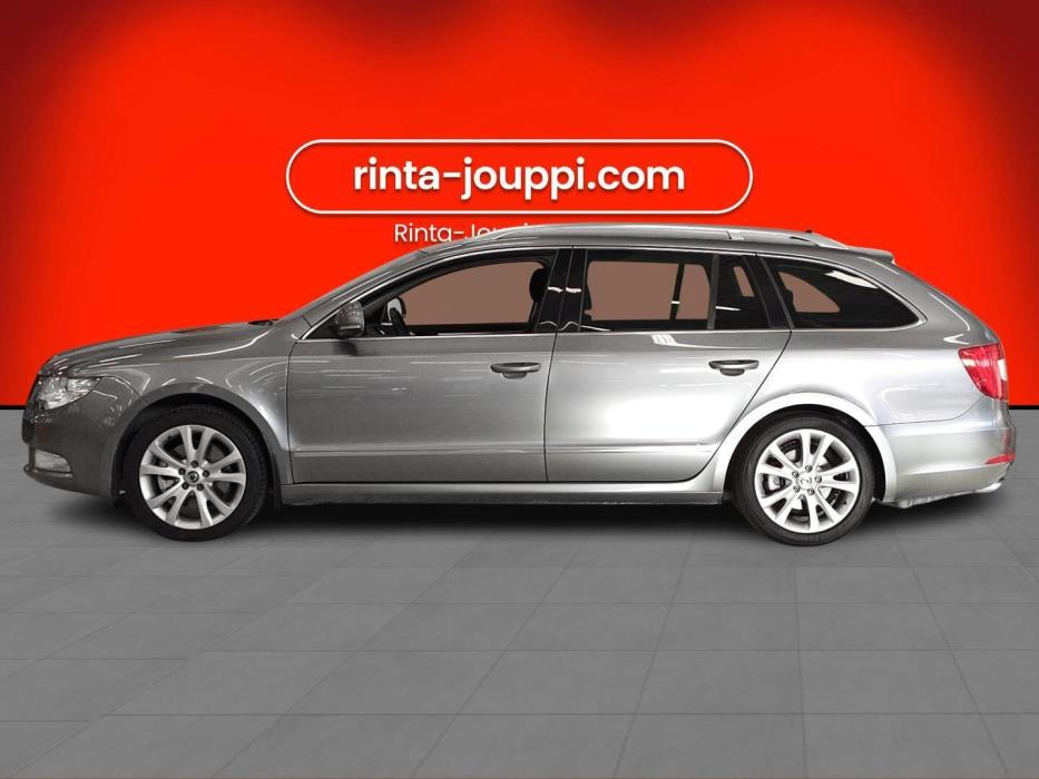SKODA Superb 2010