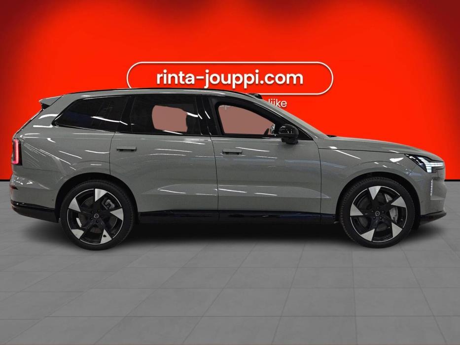 VOLVO EX90 2024
