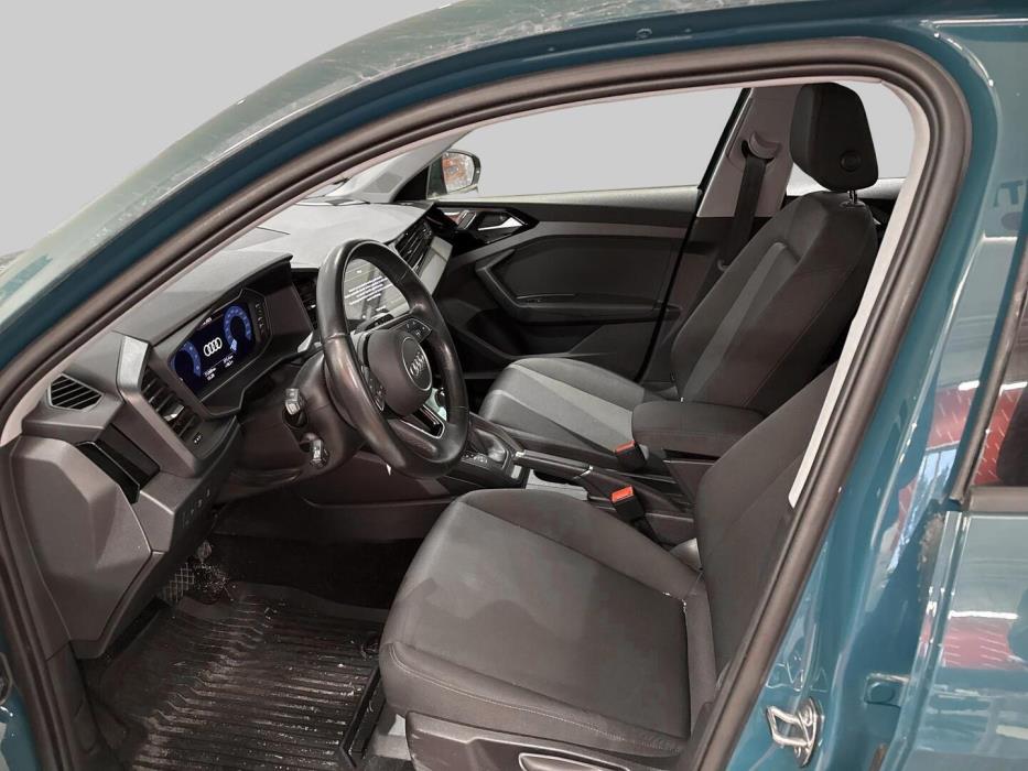 AUDI A1 2021