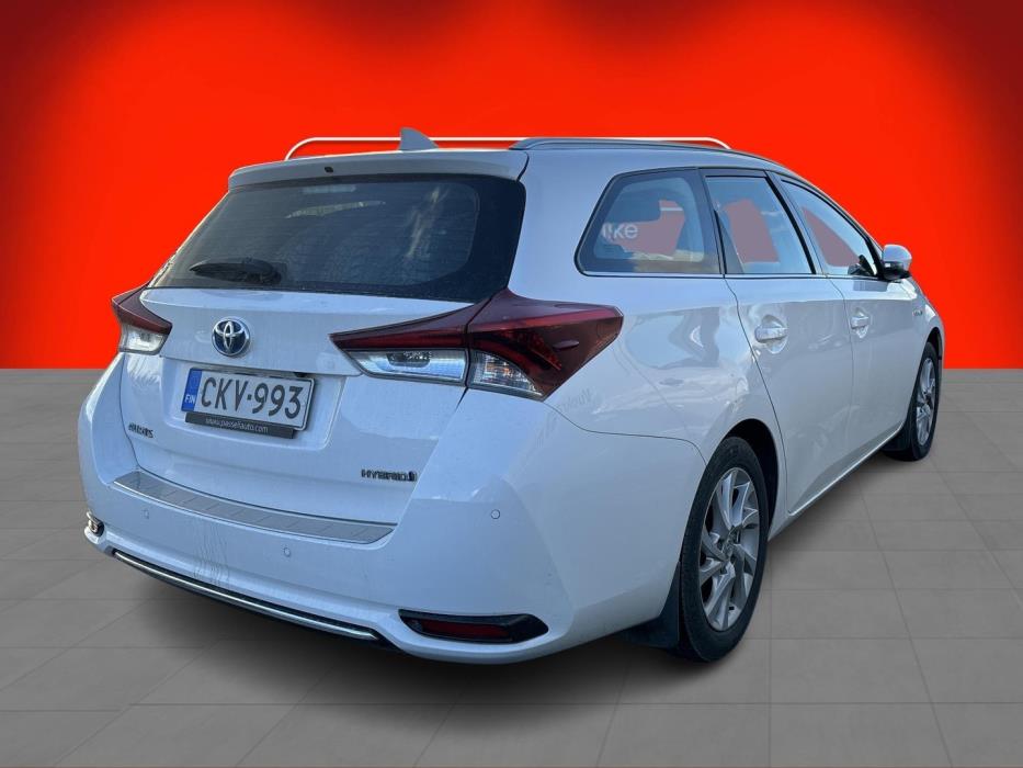 TOYOTA Auris 2017