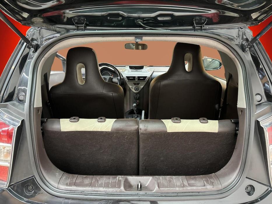 TOYOTA iQ 2009