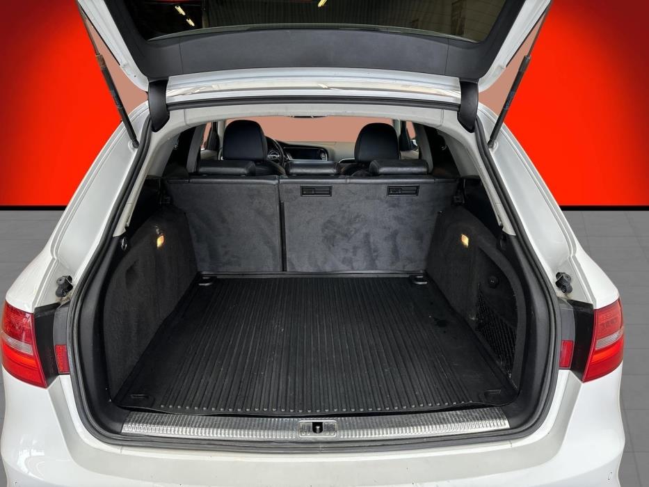 AUDI A4 2015