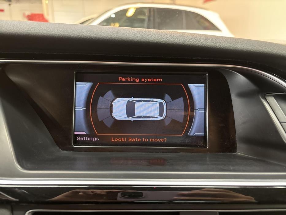 AUDI A4 2015