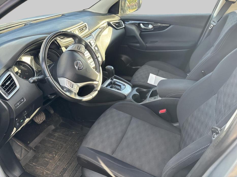 NISSAN Qashqai 2017