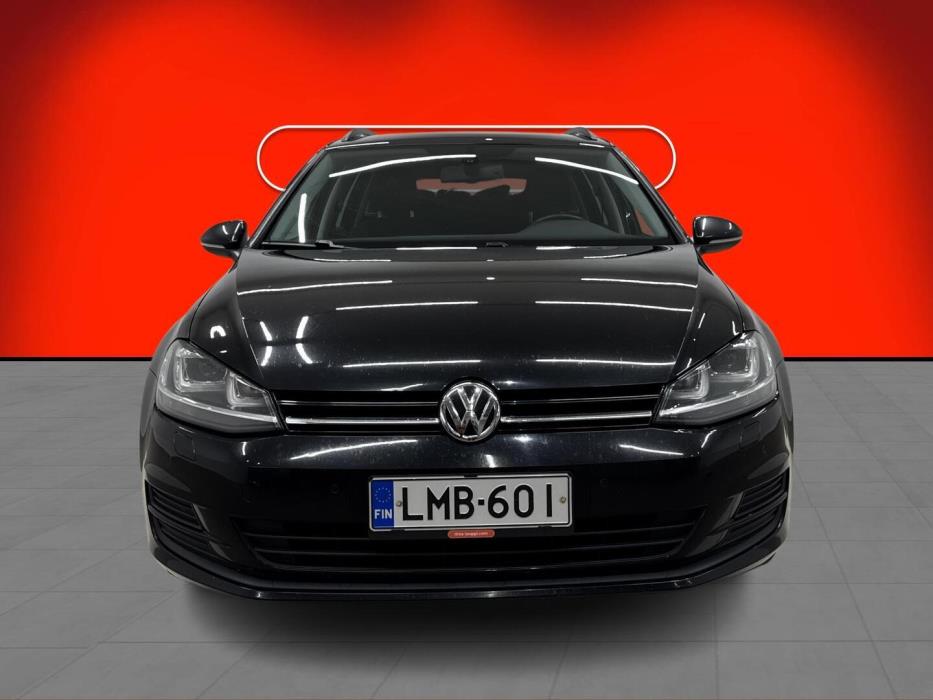 VOLKSWAGEN Golf 2013