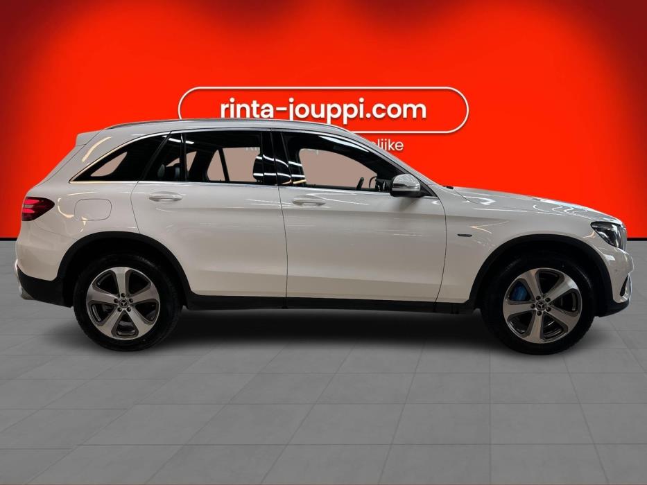 MERCEDES-BENZ GLC 2017