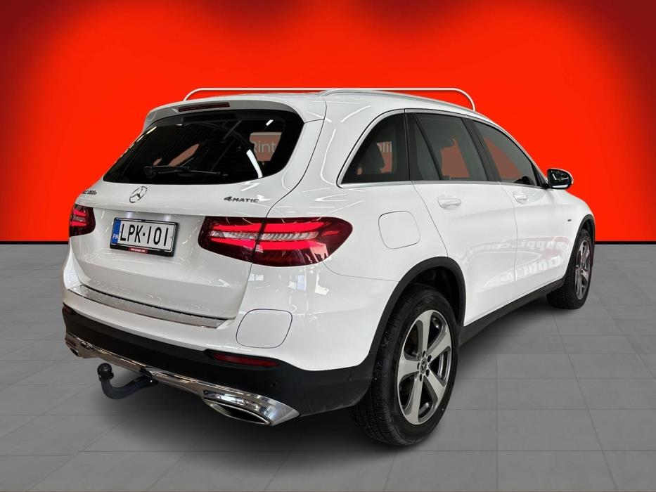 MERCEDES-BENZ GLC 2017