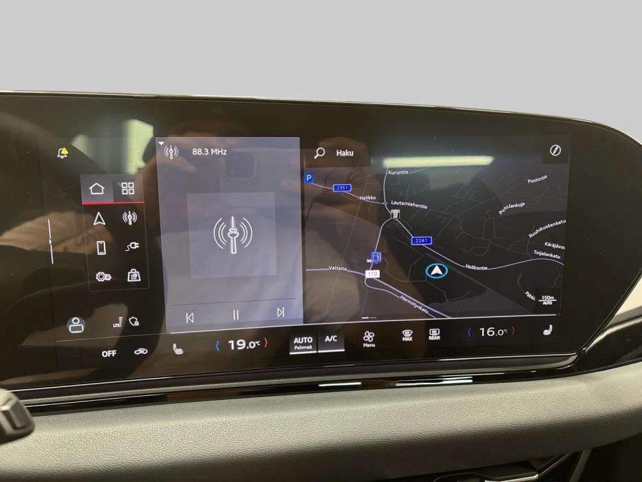 AUDI A6 E-TRON 2025