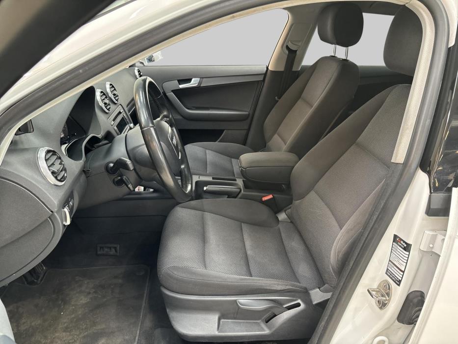 AUDI A3 2012