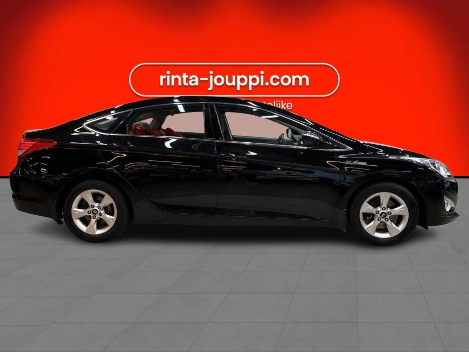 HYUNDAI i40 Sedan 2013