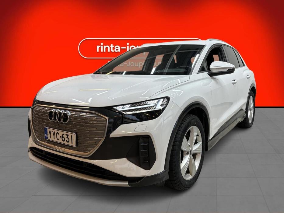 AUDI Q4 e-tron 2021