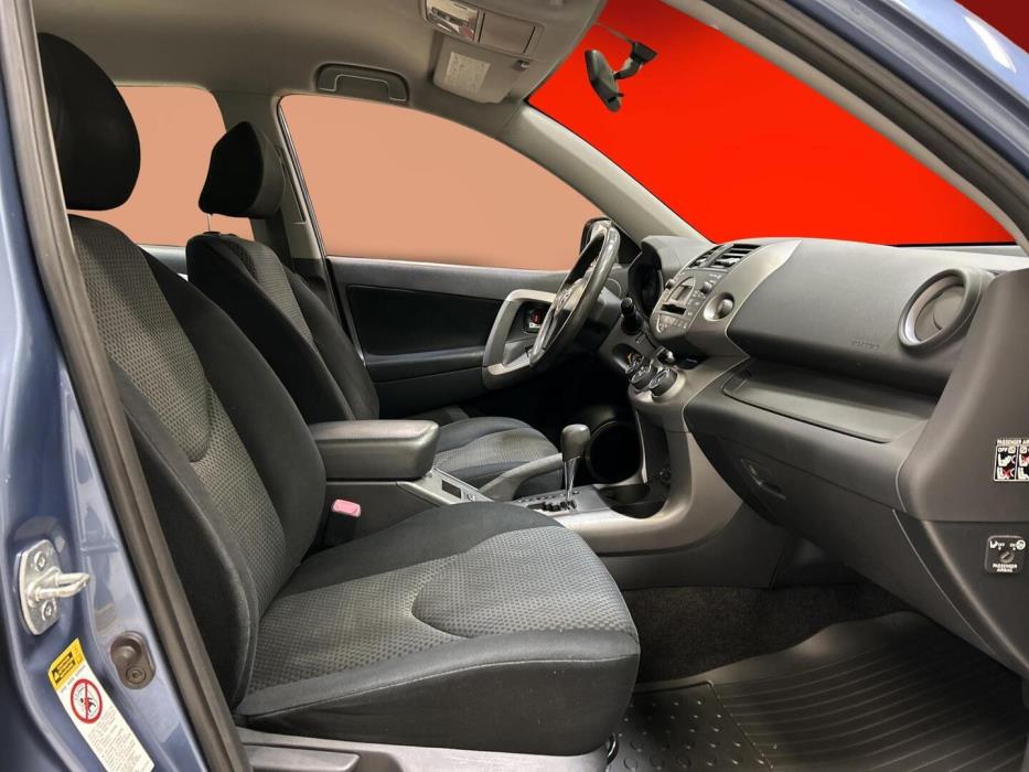 TOYOTA RAV4 2006