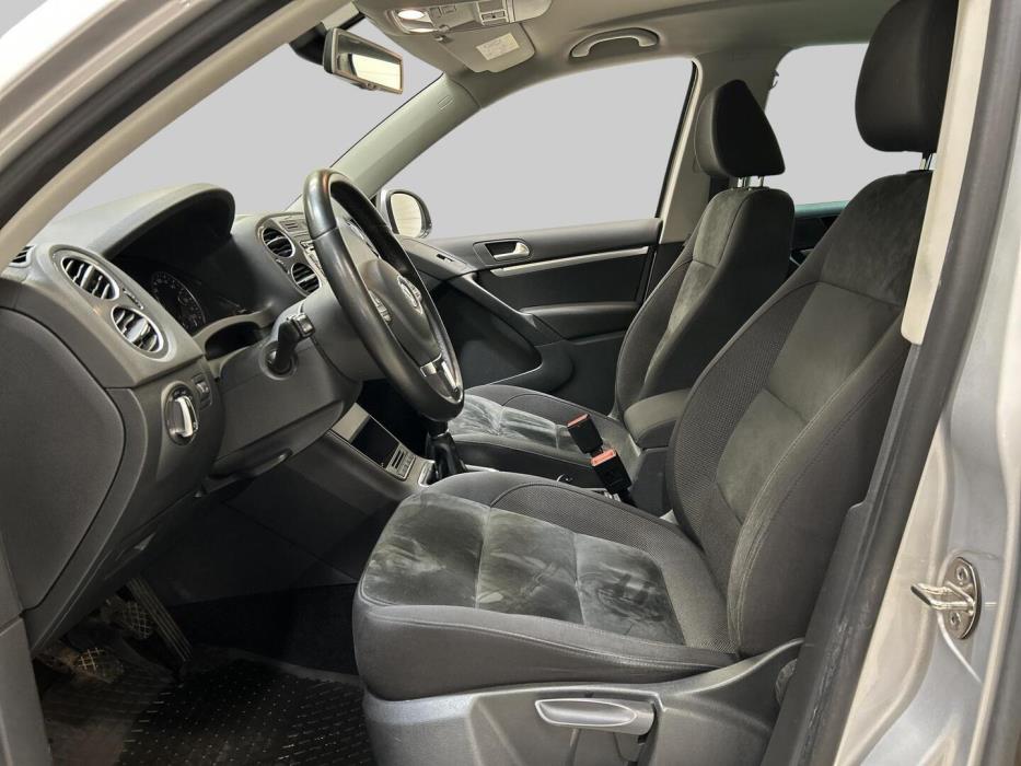 VOLKSWAGEN Tiguan 2015