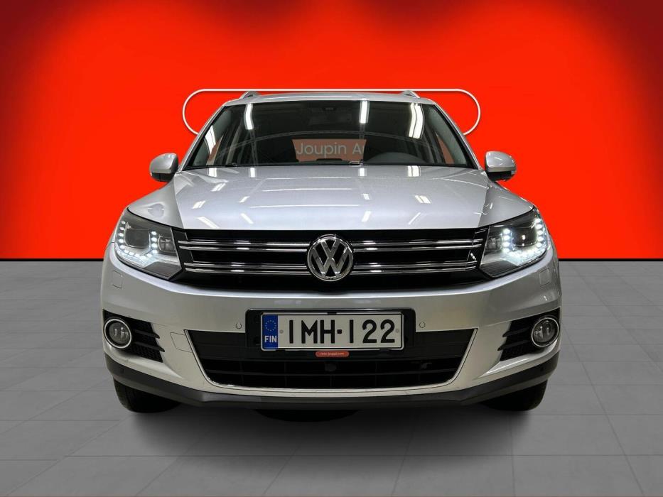 VOLKSWAGEN Tiguan 2015