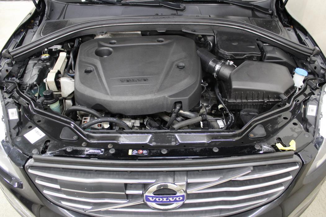 VOLVO XC60 2016