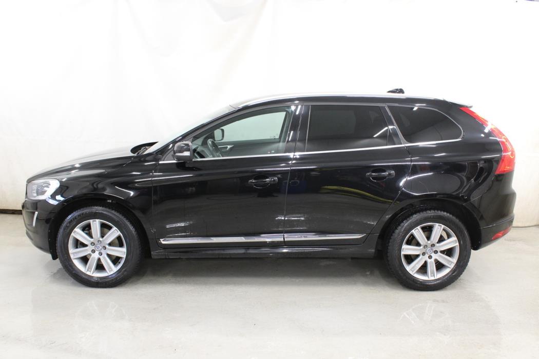 VOLVO XC60 2016