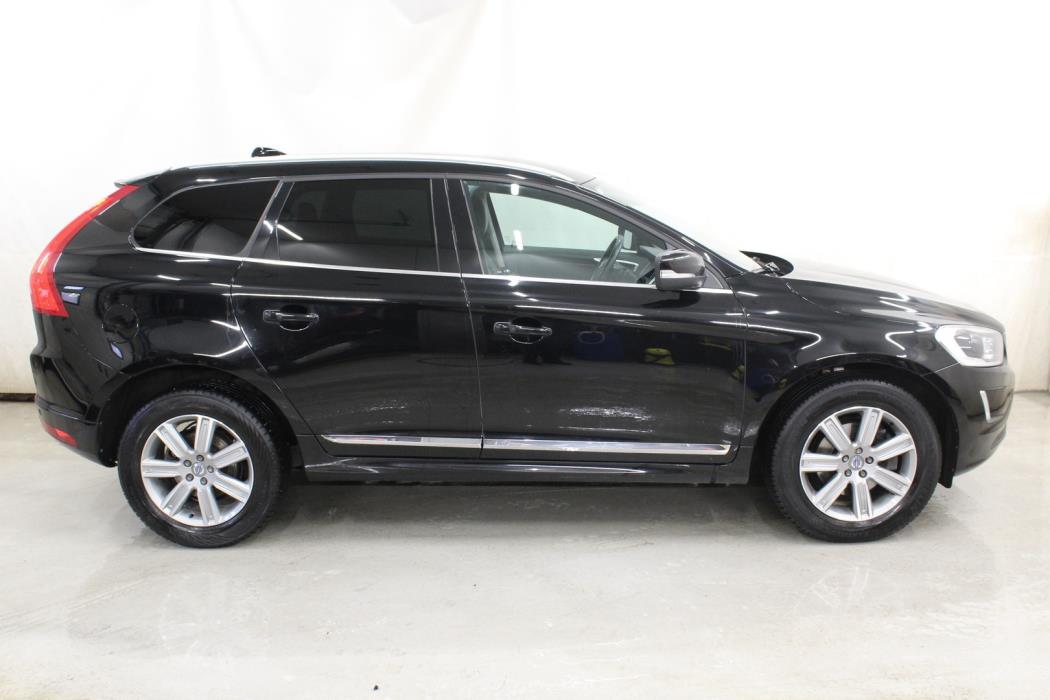 VOLVO XC60 2016