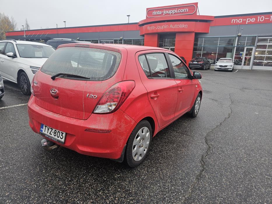 HYUNDAI i20 5d 2013