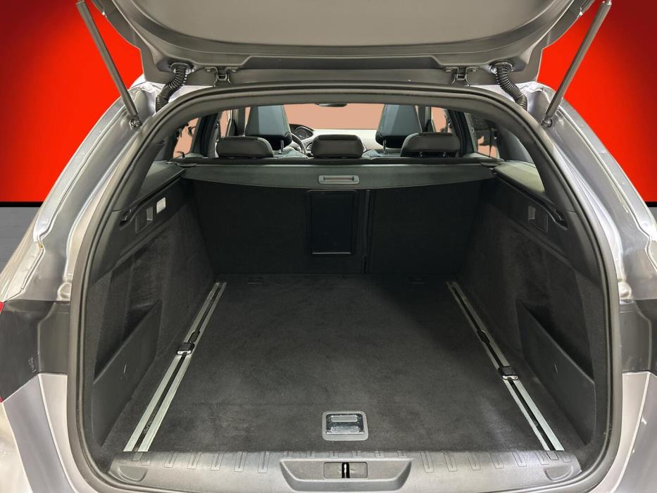 PEUGEOT 308 2018