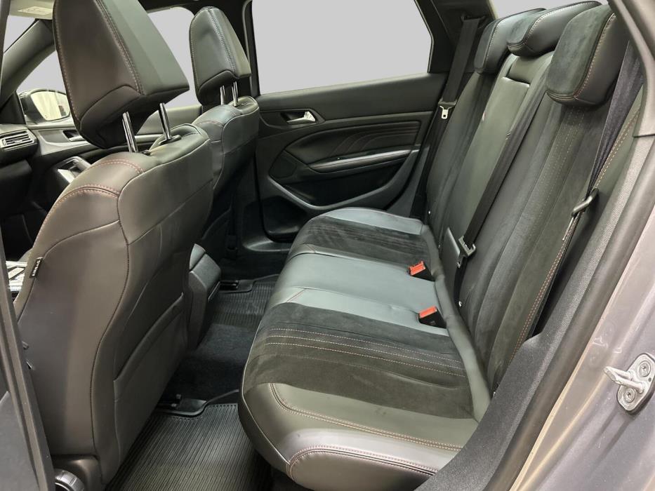 PEUGEOT 308 2018