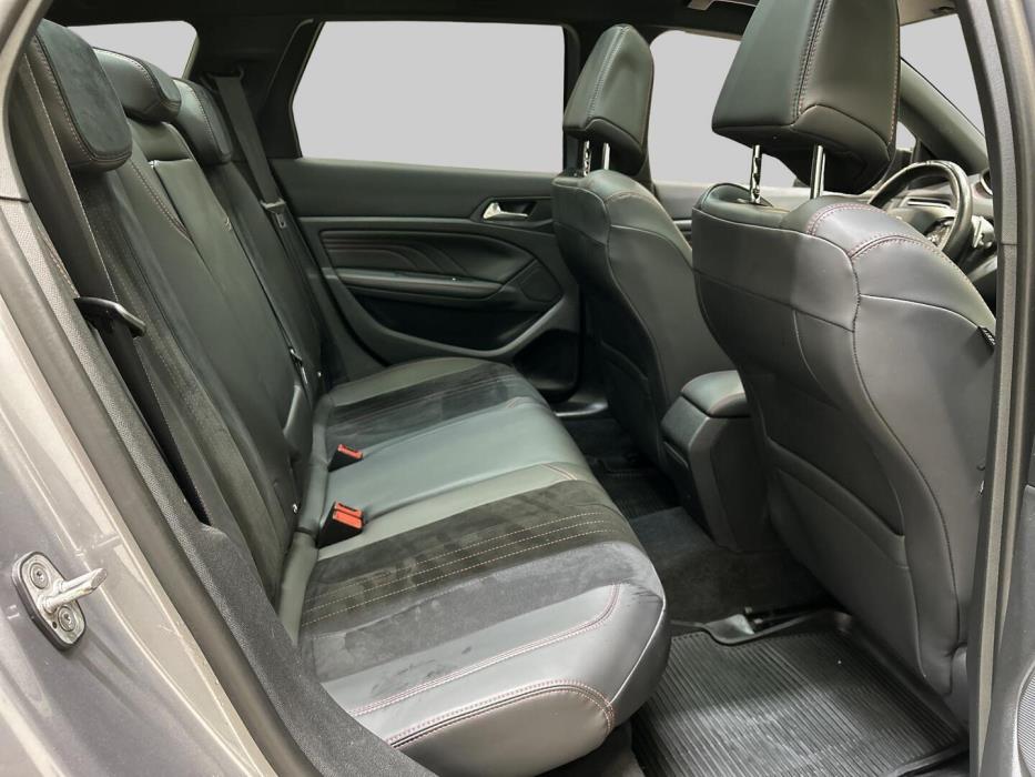 PEUGEOT 308 2018
