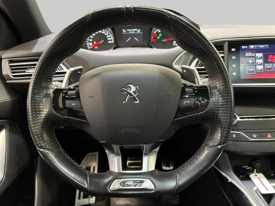 PEUGEOT 308 2018