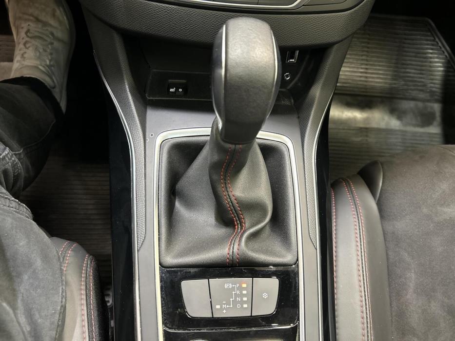 PEUGEOT 308 2018