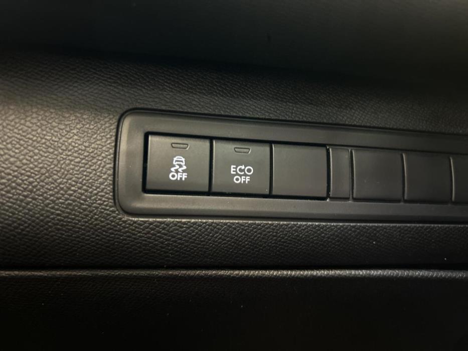 PEUGEOT 308 2018