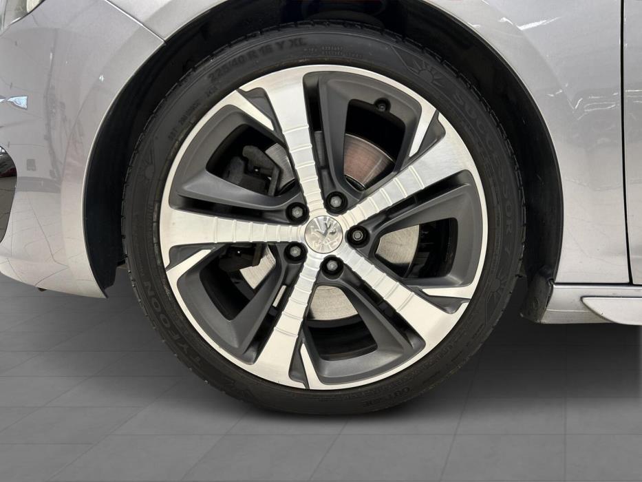 PEUGEOT 308 2018