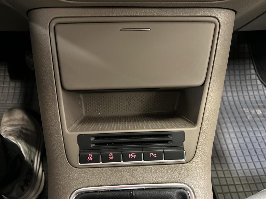 VOLKSWAGEN Golf Plus 2011