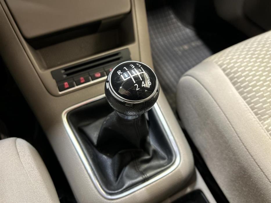 VOLKSWAGEN Golf Plus 2011