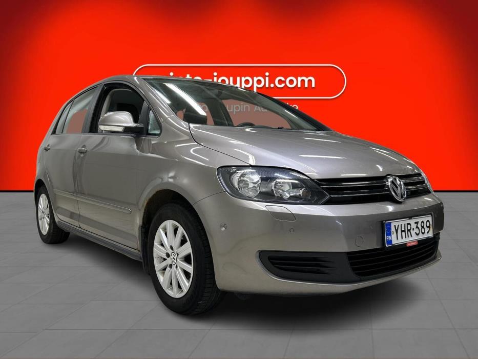 VOLKSWAGEN Golf Plus 2011