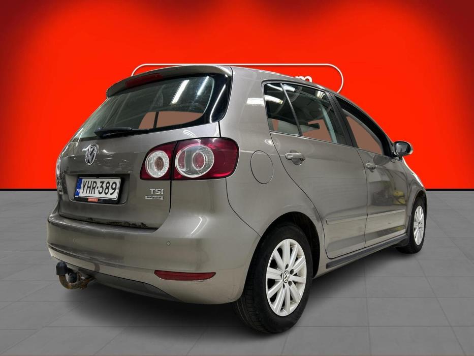 VOLKSWAGEN Golf Plus 2011